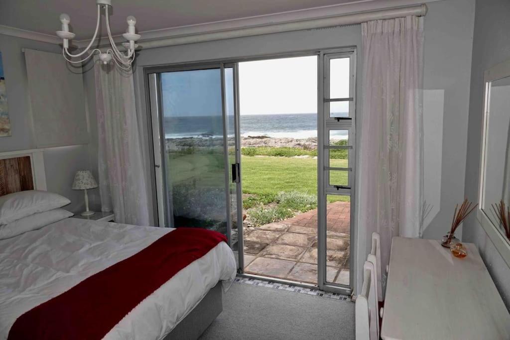 Vila Whales & Waves Hermanus Exteriér fotografie