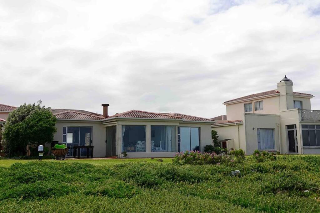 Vila Whales & Waves Hermanus Exteriér fotografie